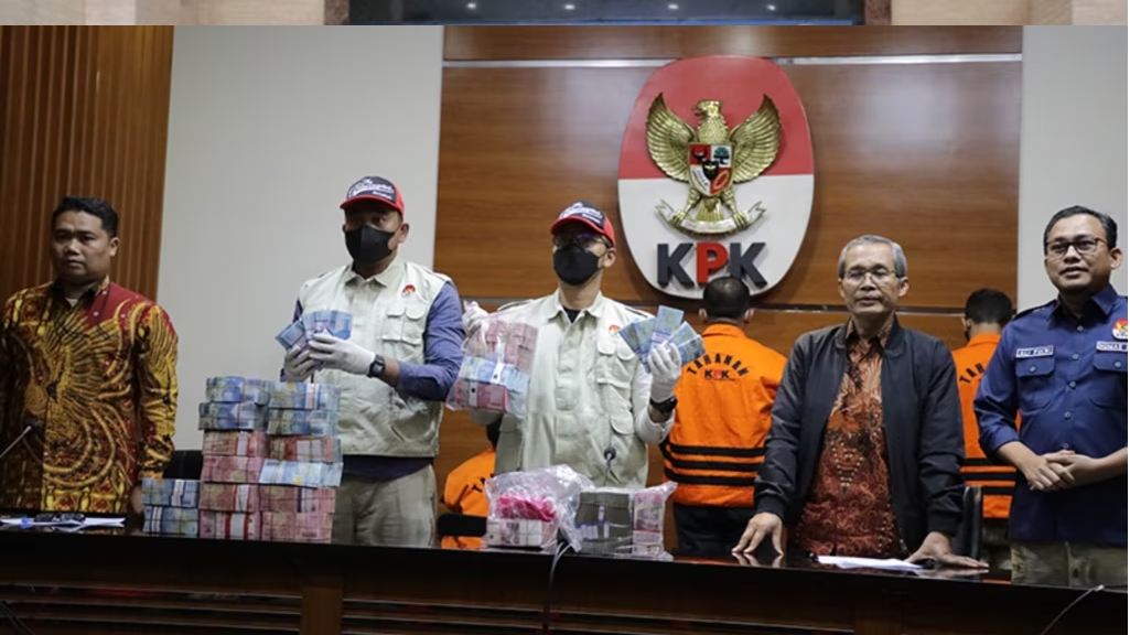 Harun Masiku Berada di Indonesia, TII Desak KPK Segera Tangkap