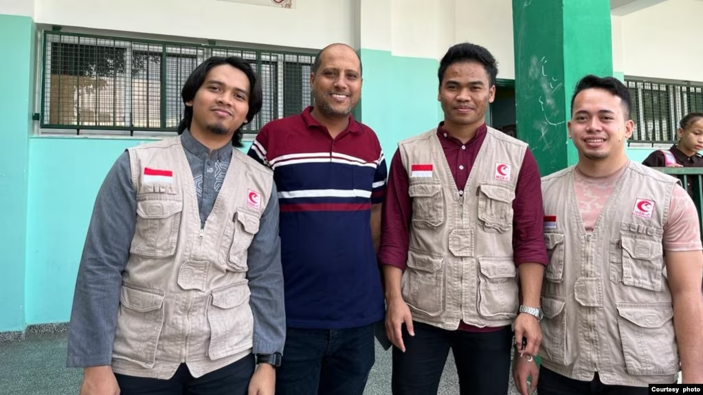 Relawan MER-C: 6 WNI di Gaza Panik Tapi Aman