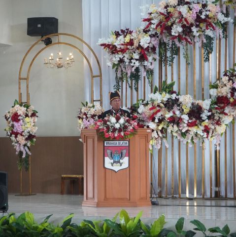 Ini Ajakan Bupati Wongkar, Saat Hadiri Rapat Paripurna DPRD Dalam Rangka HUT MINSEL ke-21