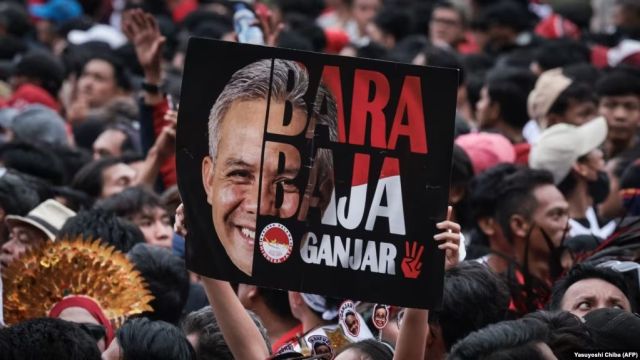 Ganjar Soroti Kondisi Demokrasi dalam Kampanye Akbar di GBK