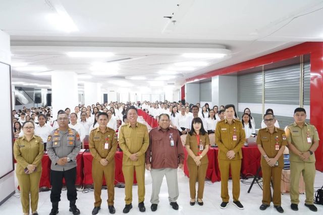 Hadiri Seleksi P3K Formasi Tahun 2024, Ini Harapan Bupati FDW